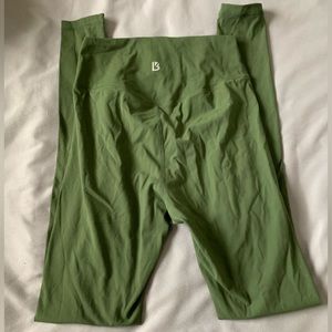 buff bunny green leggings